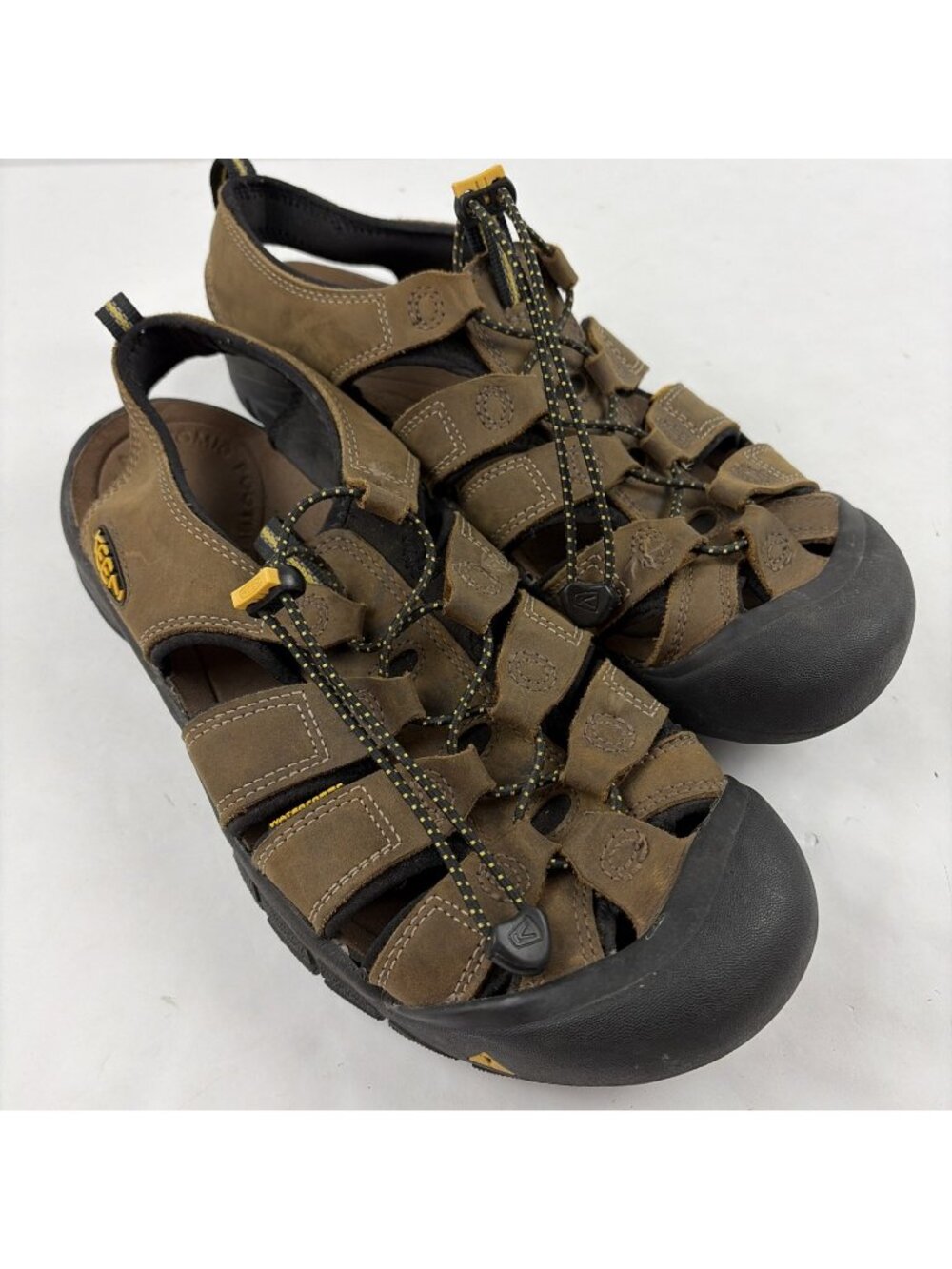 Keen Newport H2 Sandals Men’s 13 Brown Suede Hiking Water Outdoor Cord Closure